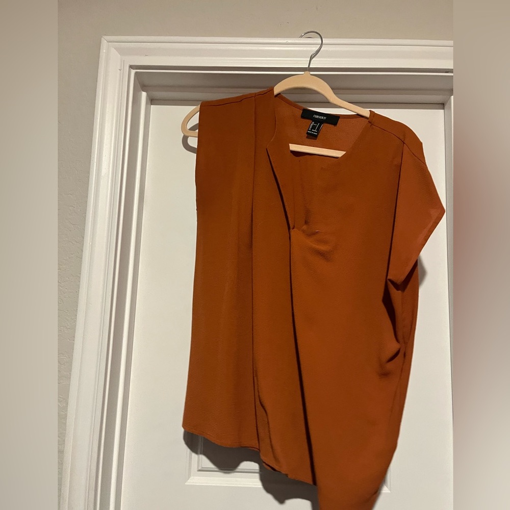 Burnt orange top